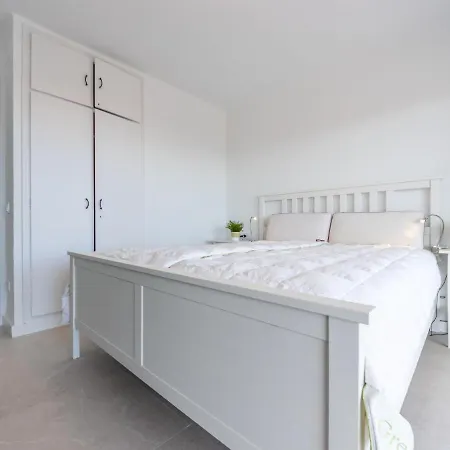 Apartamento Rapova By Interhome